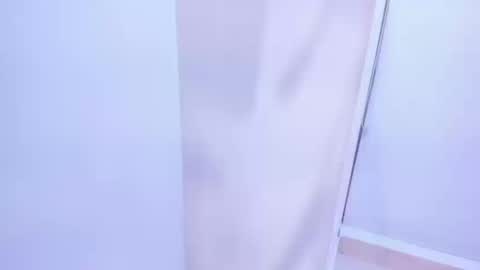 Candy  online show from September 10, 4:01 am