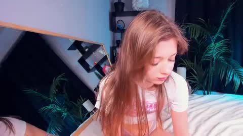 Sandy online show from February 22, 11:13 am