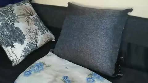 Snapshot of candybrown001 chatting on October 13, 5:51 am candybrown001 online show from October 13, 5:51 am