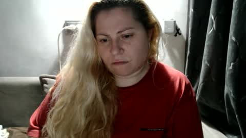 Laura online show from February 23, 10:20 pm