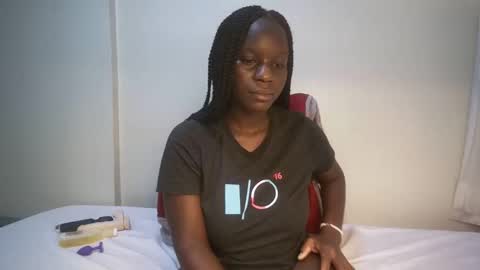 candycurly_ online show from March 5, 11:49 am