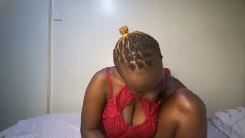 candycurly_ online show from November 25, 2:39 pm