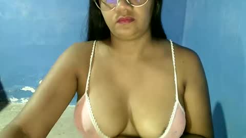 Snapshot of candyflowerlub chatting on December 31, 10:58 am candyflowerlub online show from December 31, 10:58 am