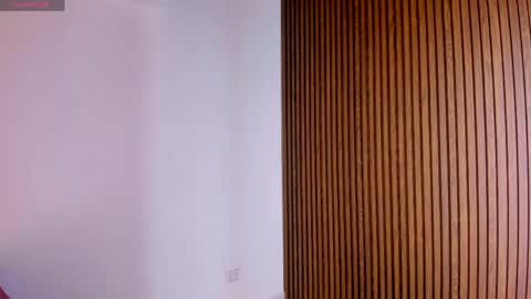 candyglow_ online show from April 30, 5:52 pm