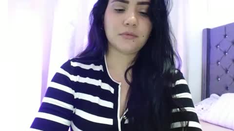 Snapshot of candyhot4 chatting on January 25, 1:54 am candy online show from January 25, 1:54 am