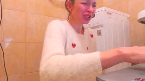 Snapshot of candyjesx chatting on February 2, 11:51 am CANDYJESx online show from February 2, 11:51 am