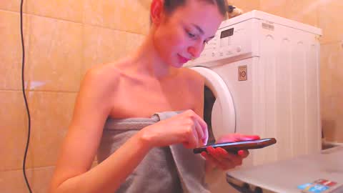 Snapshot of candyjesx chatting on February 26, 11:09 am CANDYJESx online show from February 26, 11:09 am