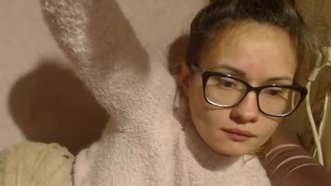 Snapshot of candylady136 chatting on October 23, 2:49 pm say meow and send tip online show from October 23, 2:49 pm