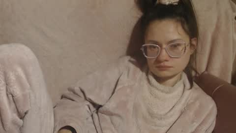 say meow and send tip  online show from February 25, 9:02 pm