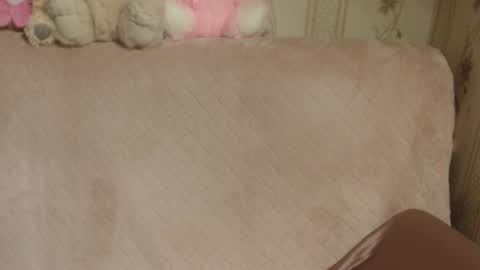 say meow and send tip  online show from March 28, 11:15 pm