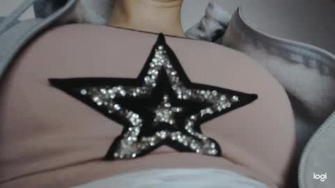candymilfff online show from December 16, 4:34 am