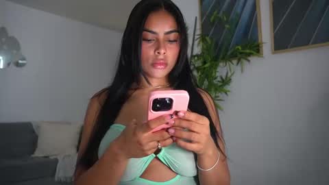 Snapshot of canelasungirl chatting on October 1, 6:47 pm Jency NEW IG IMCANELA   online show from October 1, 6:47 pm