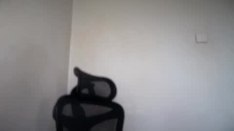 Snapshot of cappuccinokiss chatting on May 19, 7:26 am Emma online show from May 19, 7:26 am