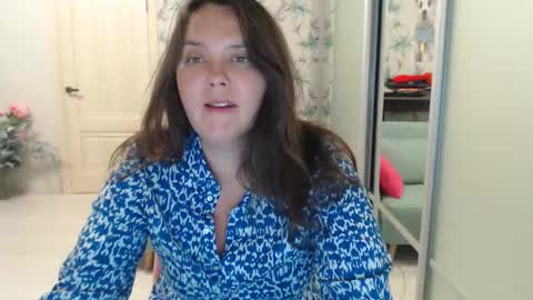 Snapshot of cappuchinno chatting on November 5, 8:09 pm cappuchinno online show from November 5, 8:09 pm