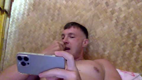 Snapshot of capt_oliver chatting on January 25, 6:46 pm follow my twitter  online show from January 25, 6:46 pm