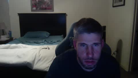 Snapshot of captmorgan30263 chatting on October 6, 2:20 am captmorgan30263 online show from October 6, 2:20 am