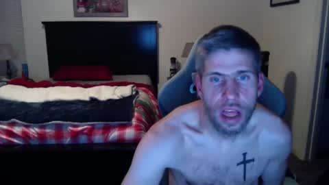 Snapshot of captmorgan30263 chatting on December 19, 2:29 am captmorgan30263 online show from December 19, 2:29 am