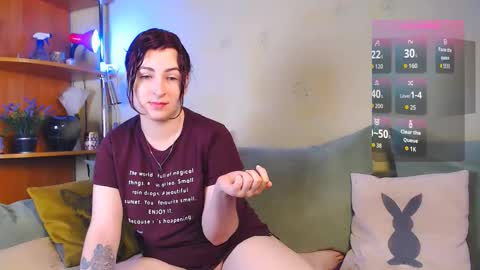 Snapshot of car0line1995 chatting on November 9, 8:01 am girl - foxi and tranny - kami online show from November 9, 8:01 am