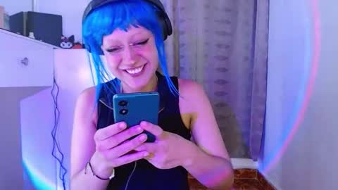 Snapshot of caraenaranja chatting on November 13, 3:05 am Amy online show from November 13, 3:05 am