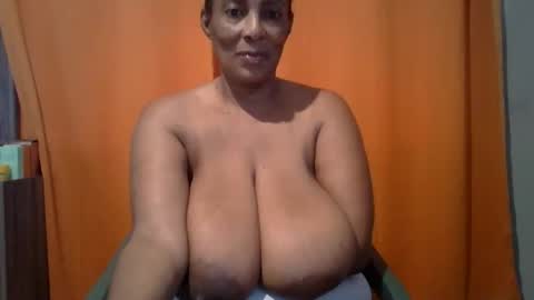 candylious81 online show from October 21, 1:34 pm