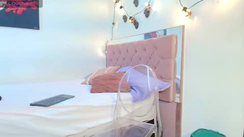 Snapshot of carameloo_06 chatting on February 27, 12:13 pm carolina online show from February 27, 12:13 pm