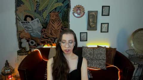 Snapshot of careyjonas chatting on December 17, 4:57 pm careyjonas online show from December 17, 4:57 pm