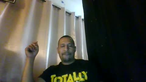 Snapshot of cargopipe2000 chatting on October 2, 6:20 am Adams huge online show from October 2, 6:20 am