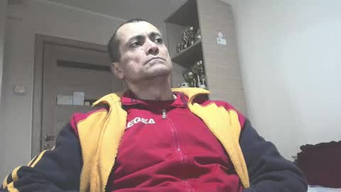 Laz online show from February 11, 12:06 am