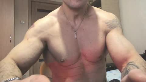 Laz online show from February 19, 11:14 pm