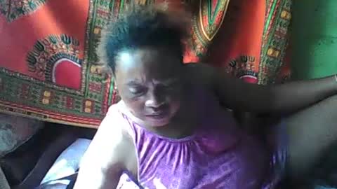 carinesexy69 online show from January 29, 12:02 pm