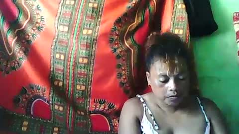 carinesexy69 online show from January 30, 9:25 am