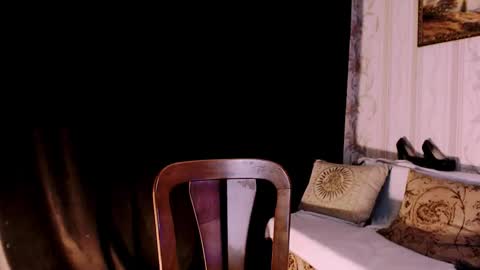 Snapshot of carinfox chatting on November 24, 5:56 pm Carin online show from November 24, 5:56 pm