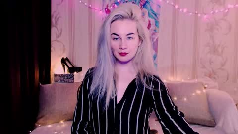 Carin online show from March 2, 11:55 pm