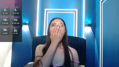 Snapshot of caritoluna_ chatting on November 23, 3:39 am Carito online show from November 23, 3:39 am