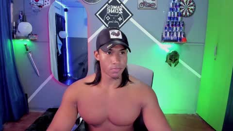 Snapshot of carl_smithh chatting on January 14, 8:09 am Carl online show from January 14, 8:09 am