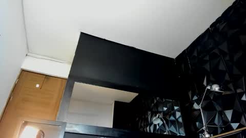 carlamarrinson online show from April 28, 4:28 am