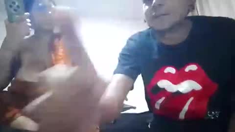 Snapshot of carlandelli1 chatting on December 16, 2:38 am carlandelli1 online show from December 16, 2:38 am