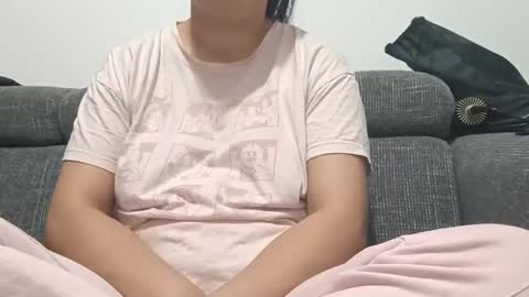 Snapshot of carlasweet00 chatting on February 28, 3:48 am carlasweet00 online show from February 28, 3:48 am