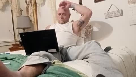 carldhammers online show from December 2, 11:34 pm