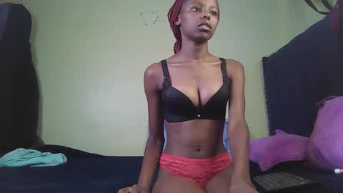 carlex_ online show from October 12, 7:40 am