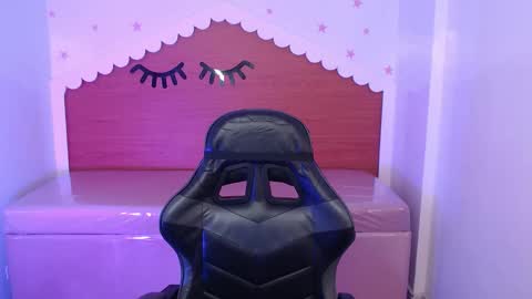 CARLYE   online show from February 10, 3:21 am