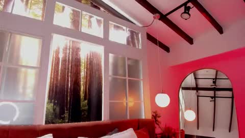 Snapshot of carliemoss chatting on September 22, 8:22 pm    online show from September 22, 8:22 pm