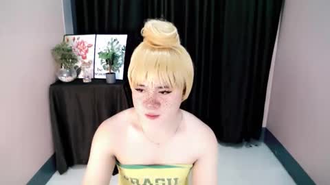 carlo_bigcock69 online show from September 17, 6:53 pm