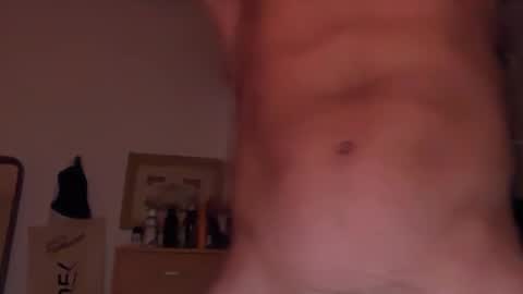 Snapshot of carlobukowski chatting on November 9, 5:39 am Carlo Bukowski online show from November 9, 5:39 am