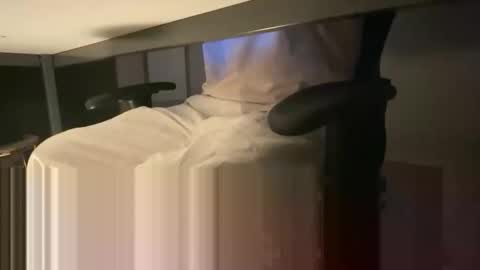 carlooos1213 online show from February 26, 6:01 am