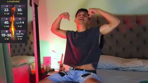 carloshero69 online show from December 18, 8:26 pm