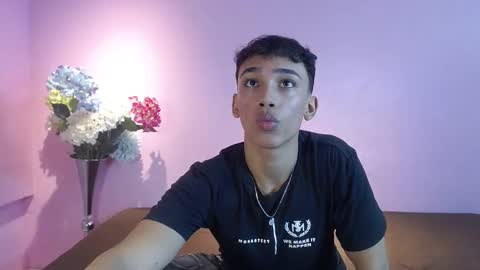 carloshot_01 online show from December 1, 1:16 pm
