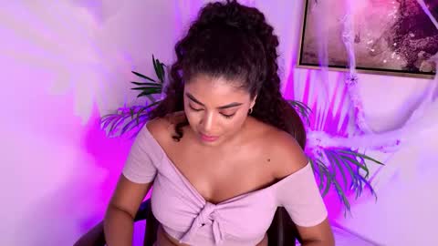 Snapshot of carly_monroe_ chatting on October 29, 11:50 pm Carly Monroe online show from October 29, 11:50 pm