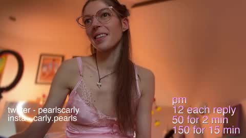 Snapshot of carlypearls chatting on January 11, 12:07 pm Carly Pearls online show from January 11, 12:07 pm