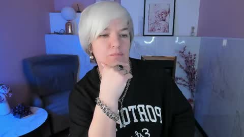 Carmen online show from April 25, 10:29 am